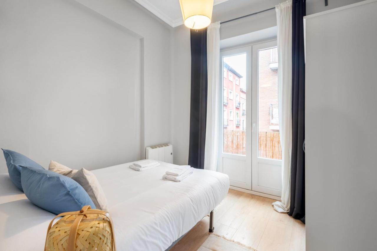 2 Bedrooms 1 Bathroom Furnished - Lavapies - Modern - Mintystay Madri Exterior foto