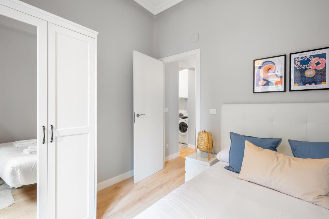 2 Bedrooms 1 Bathroom Furnished - Lavapies - Modern - Mintystay Madri Exterior foto
